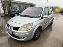Grigio Usata 2009 Renault Scénic III Monovolume | 1400 € (Super prezzo)