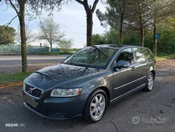 Grigio Usata 2010 Volvo V50 Station wagon | 4900 € (Buon prezzo)