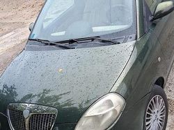 Usata 2004 Lancia Ypsilon Due volumi | 1500 € (Buon prezzo)