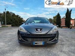 Grigio Usata 2012 Peugeot 206 Tre volumi | 4200 € (Cara)
