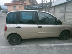 Usata 2010 Fiat Multipla Monovolume | 1000 € (Super prezzo)