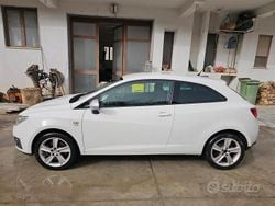 Bianco Usata 2011 Seat Ibiza Due volumi | 5490 € (Buon prezzo)