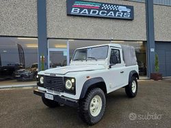 Bianco Usata 2001 Land Rover Defender SUV | 19.900 € (Ottimo prezzo)