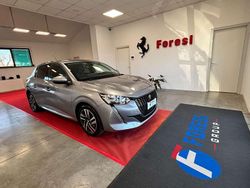 Grigio met Usata 2020 Peugeot 208 Allure Due volumi | 13.000 € (Buon prezzo)