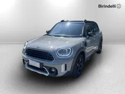 Moonwalk grey metallic Usata 2020 Mini Cooper Countryman Business SUV | 22.500 € (Buon prezzo)