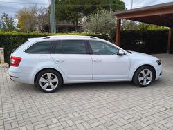 Bianco Usata 2017 Skoda Octavia Station wagon | 12.000 € (Molto cara)