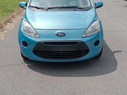Blu Usata 2015 Ford Ka Due volumi | 6950 € (Buon prezzo)