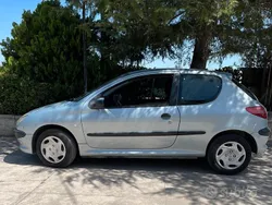 Usata 2003 Peugeot 206 Due volumi | 2450 € (Molto cara)