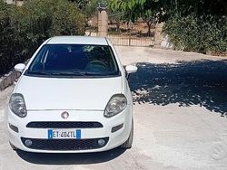 Bianco Usata 2014 Fiat Punto Due volumi | 5000 € (Ottimo prezzo)