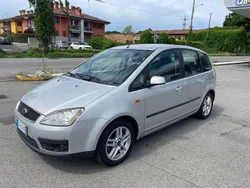 Grigio Usata 2004 Ford C-MAX Ghia Monovolume | 1990 € (Ottimo prezzo)