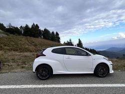 Usata 2024 Toyota Yaris Tre volumi | 38.000 € (Buon prezzo)