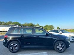 Nero Usata 2021 Mercedes GLB180 SUV | 29.900 € (Cara)