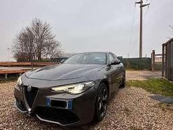 Usata 2017 Alfa Romeo Giulia Veloce Tre volumi | 22.000 € (Buon prezzo)