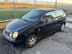 Nero Usata 2005 VW Polo Trendline Tre volumi | 990 € (Super prezzo)