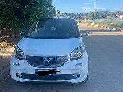 Bianco Usata 2017 Smart ForFour Due volumi | 12.000 €