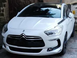 Bianco Usata 2014 Citroën DS5 So Chic Due volumi | 8700 € (Buon prezzo)
