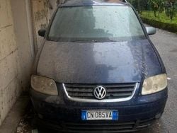 Usata 2005 VW Touran Monovolume | 1800 € (Super prezzo)