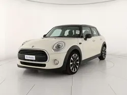 Bianco Usata 2017 Mini Cooper Due volumi | 14.490 € (Buon prezzo)