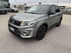 Grigio Usata 2019 Suzuki Vitara SUV | 18.900 € (Cara)