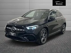 Argento hightech Nuova 2025 Mercedes GLA200 SUV | 47.300 € (Buon prezzo)