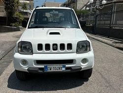 Bianco Usata 2005 Suzuki Jimny SUV | 8000 € (Buon prezzo)