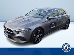 Grigio metallizzato Usata 2024 Mercedes A180 Advanced Plus Tre volumi | 32.400 € (Buon prezzo)
