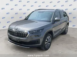 Grigio Usata 2024 Skoda Kodiaq Style SUV | 32.950 € (Buon prezzo)