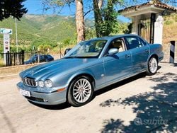 Blu Usata 2006 Jaguar XJ6 Tre volumi | 9900 €