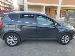 Grigio Usata 2010 Ford Kuga SUV | 4700 € (Buon prezzo)