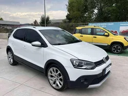 Bianco Usata 2015 VW Polo Cross Due volumi | 9500 € (Buon prezzo)