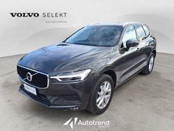 Grigio Usata 2020 Volvo XC60 Momentum SUV | 27.200 € (Buon prezzo)