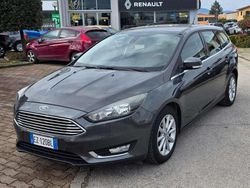 Grigio Usata 2015 Ford Focus Titanium X Station wagon | 6900 € (Buon prezzo)