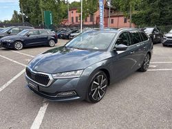 Grigio Usata 2021 Skoda Octavia Style Station wagon | 19.900 € (Ottimo prezzo)
