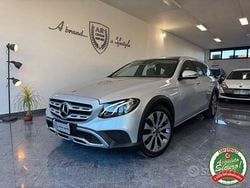 Grigio met Usata 2017 Mercedes E220 Premium Station wagon | 20.900 € (Buon prezzo)