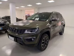 Verde Usata 2018 Jeep Compass Trailhawk SUV | 22.090 € (Buon prezzo)