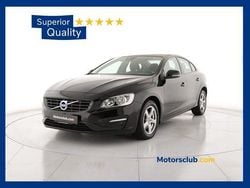 Nero Usata 2016 Volvo S60 Momentum Tre volumi | 10.511 €