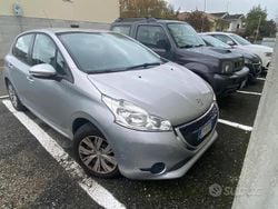Grigio Usata 2012 Peugeot 208 Due volumi | 6000 € (Buon prezzo)