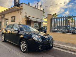 Nero(met.) Usata 2014 Alfa Romeo Giulietta Exclusive Due volumi | 7600 € (Buon prezzo)