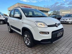 Bianco Usata 2015 Fiat Panda 4x4 S Due volumi | 8900 € (Buon prezzo)