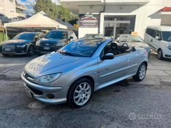 Grigio Usata 2005 Peugeot 206 CC Quiksilver Cabrio | 3990 € (Molto cara)