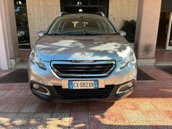 Grigio Usata 2015 Peugeot 2008 Allure SUV | 8900 € (Buon prezzo)