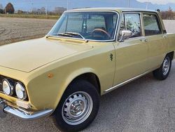 Giallo Usata 1974 Alfa Romeo Giulia Tre volumi | 18.700 €