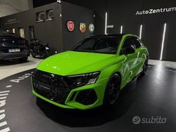 Verde Usata 2023 Audi A3 Performance Tre volumi | 70.000 €