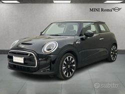 Midnight black ii Usata 2023 Mini Cooper SE Classic Due volumi | 25.280 € (Buon prezzo)