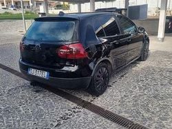 Nero Usata 2007 VW Golf V Comfortline Tre volumi | 2150 € (Buon prezzo)