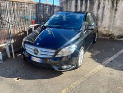 Nero Usata 2012 Mercedes B180 Executive Monovolume | 7000 € (Ottimo prezzo)