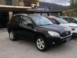 Nero Usata 2007 Toyota RAV4 Luxury SUV | 6300 € (Buon prezzo)