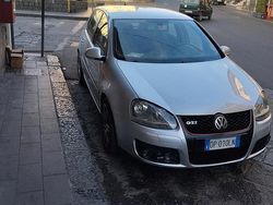 Grigio Usata 2007 VW Golf V Tre volumi | 3999 € (Buon prezzo)