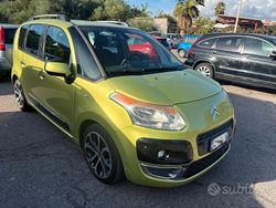 Verde Usata 2009 Citroën C3 Monovolume | 2990 € (Buon prezzo)