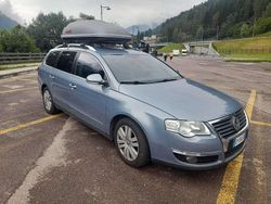Usata 2009 VW Passat Highline Station wagon | 2500 € (Buon prezzo)